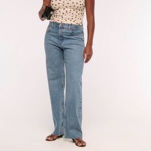 Abercrombie & Fitch High Rise 90s Relaxed Raw Hem Jean